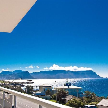 Sail Away Studios Simon's Town Bilik gambar